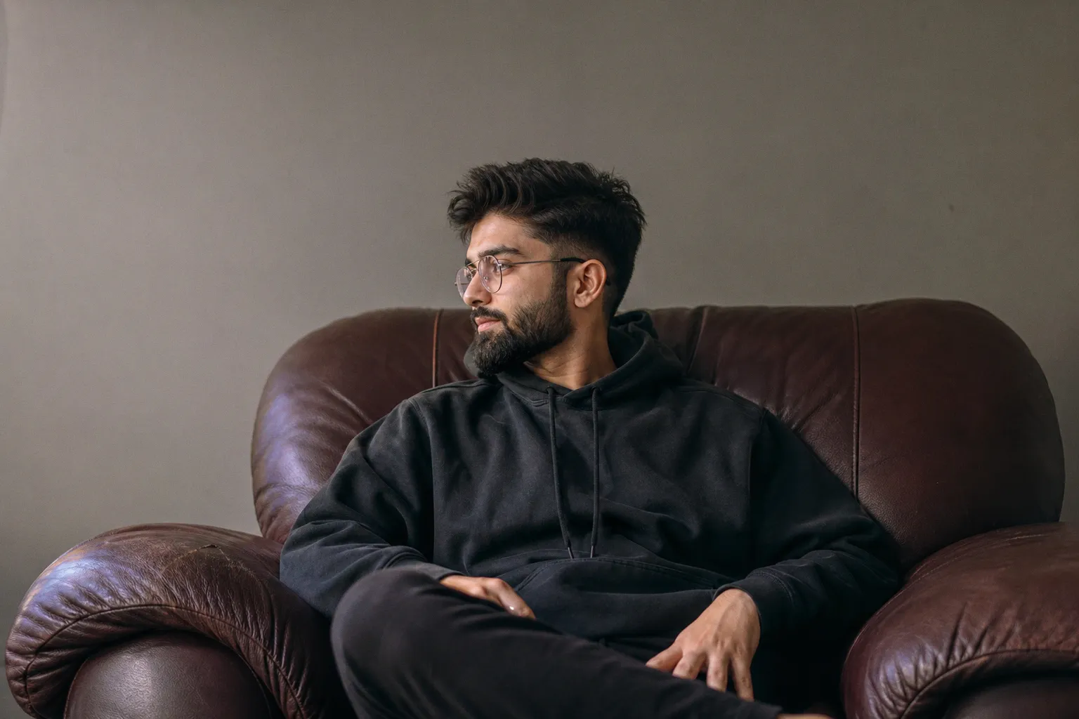 Popular streamer Lolzzz Gaming leaves GodLike Esports and joins Team Apex Gaming